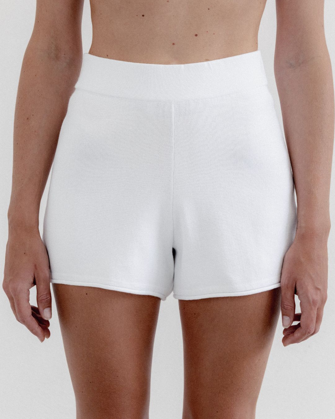 Knit Short White